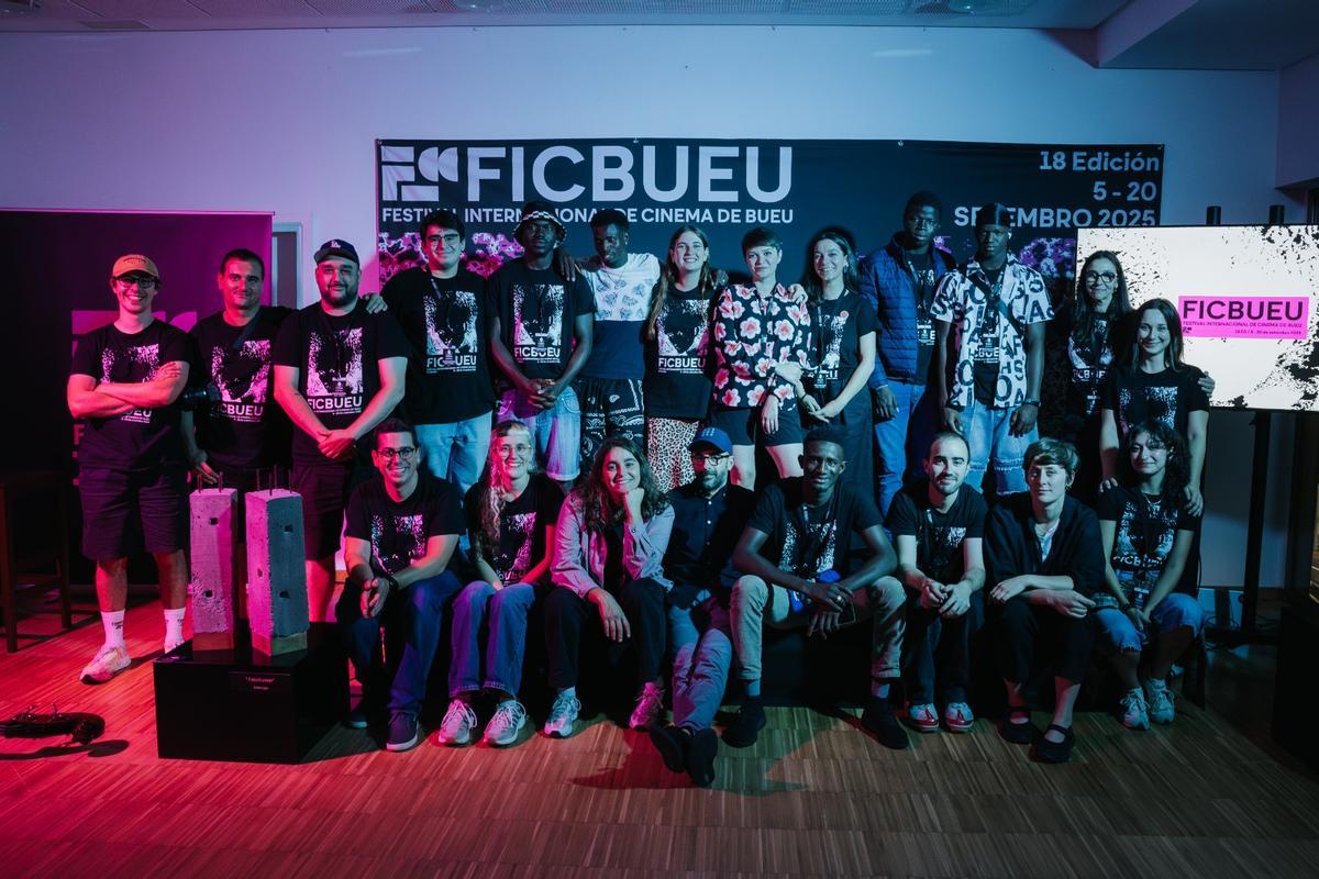 La acogida en Bueu a refugiados y migrantes de África