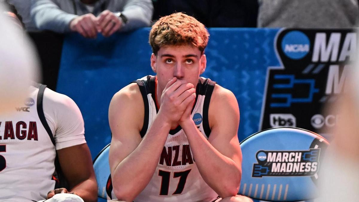 Mario Saint-Supéry, en un partit amb Gonzaga