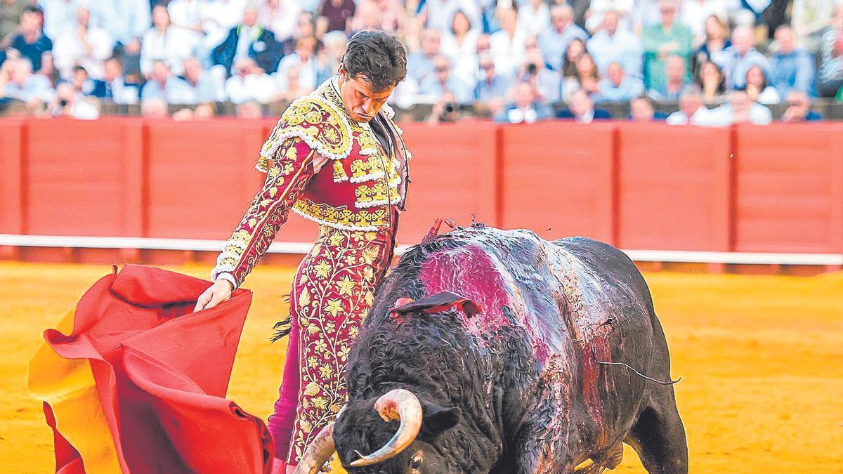 Daniel Luque, el pasado jueves en Sevilla, donde cortó dos orejas.