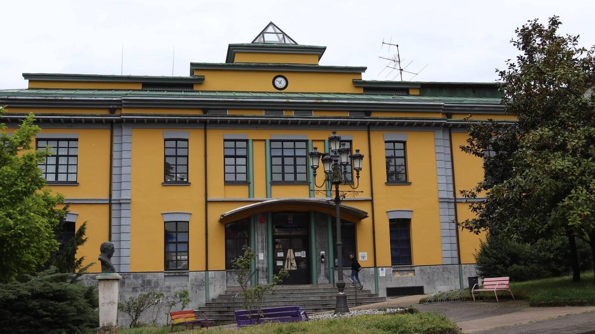 El Ayuntamiento de San Martín del Rey Aurelio, en Sotrondio