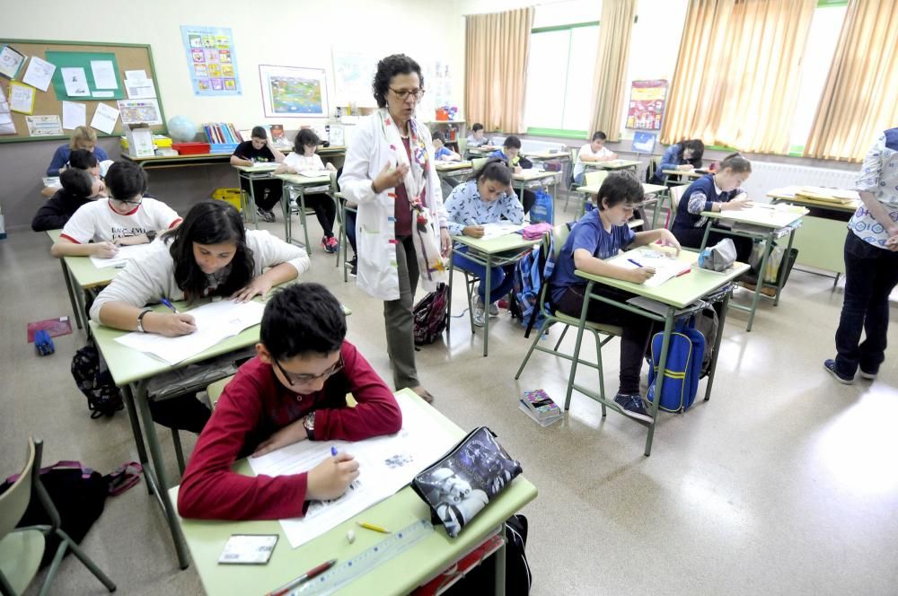 Exámenes de la reválida en el Colegio del Coto de El Entrego