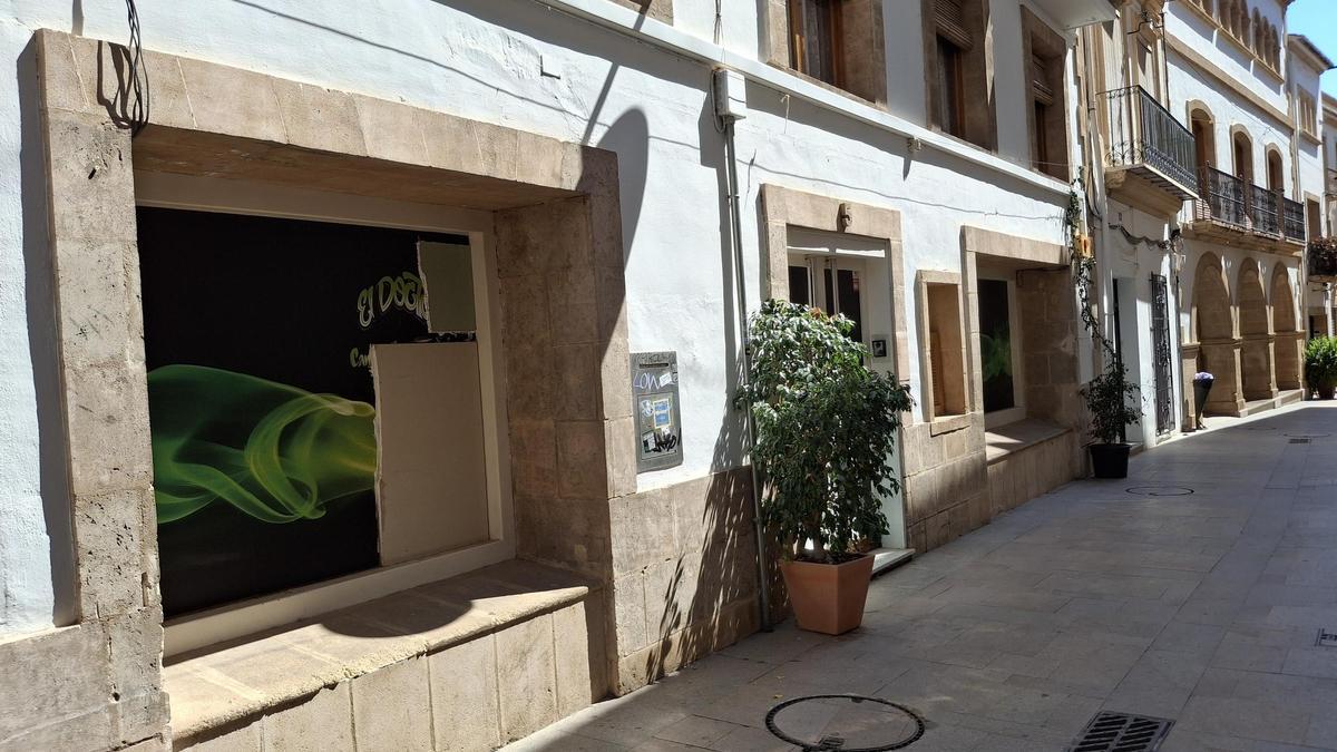 Un club social de cannabis que abrió en el Carrer Major de Xàbia