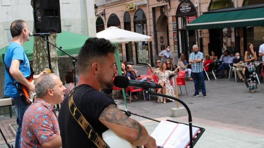 Sama tendrá cinco días de fiestas en Santiago, con la música como principal protagonista