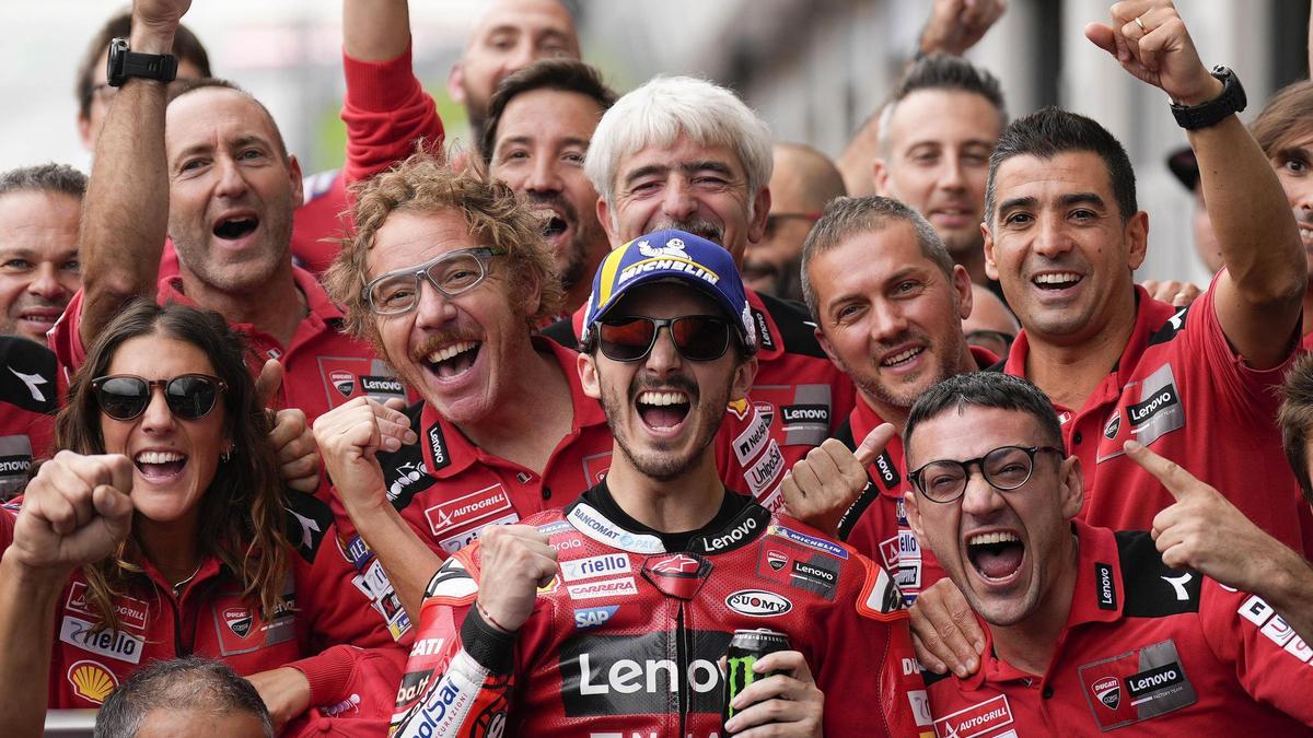'Pecco' Bagnaia y el equipo oficial de Ducati vuelven a ser líderes de MotoGP.