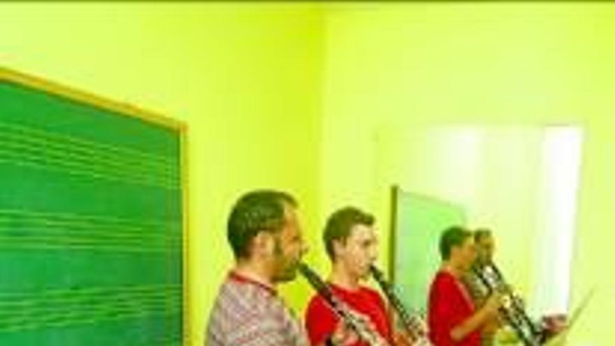 La Escuela de Música abre en Gómez Becerra tras su reforma