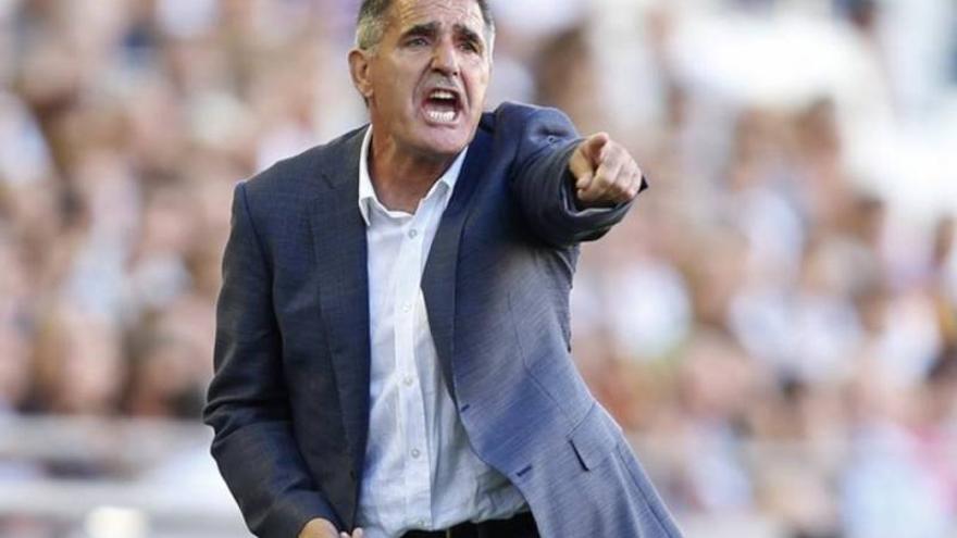 Paco Herrera: &quot;Entrenar al Real Zaragoza me apetece mucho&quot;