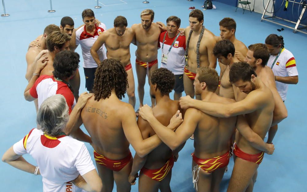 ENTRENAMIENTO WATERPOLO