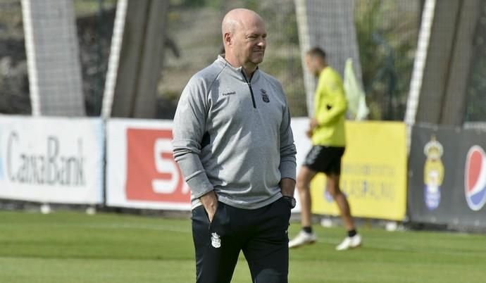 LAS PALMAS DE GRAN CANARIA. Entrenamiento de la UD Las Palmas  | 11/12/2019 | Fotógrafo: José Pérez Curbelo