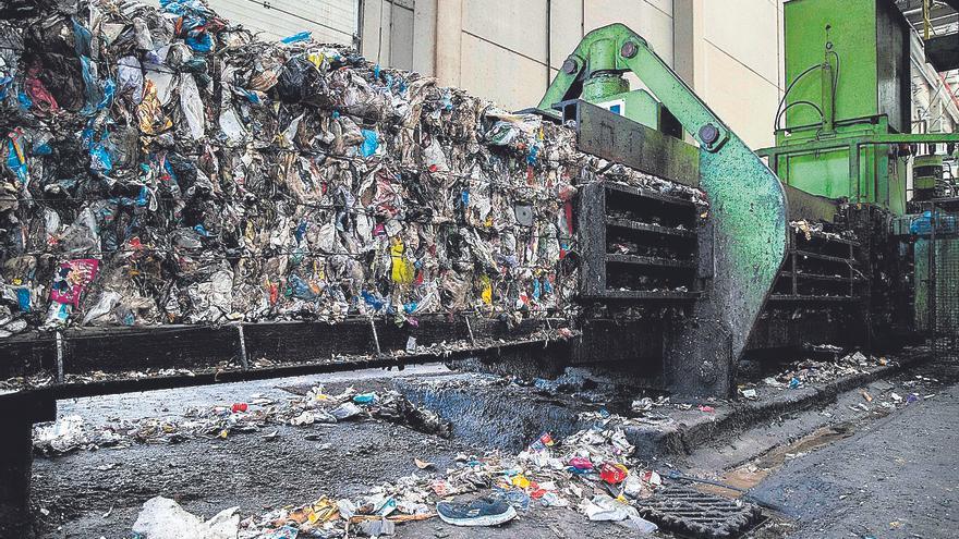 Tres plantas de reciclaje tratarán los residuos orgánicos de 300.000 personas