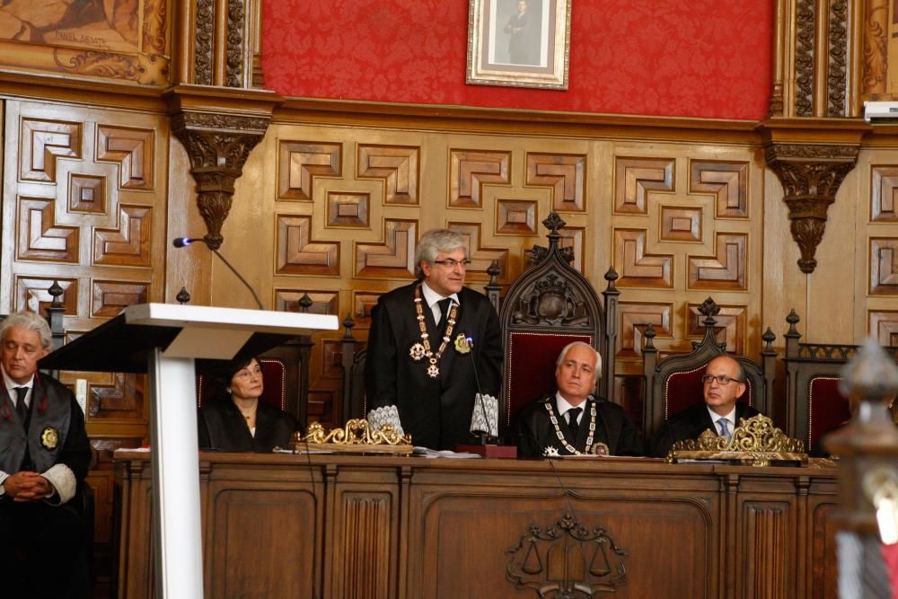 Martín Uña recibe la Cruz de San Raimundo