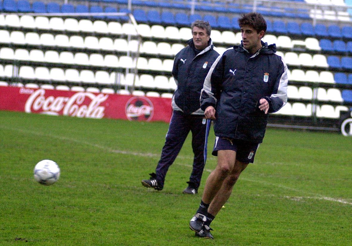 En imágenes: Un repaso visual al paso de Veljko Paunovic, nuevo entrenador del Real Oviedo, como jugador azul