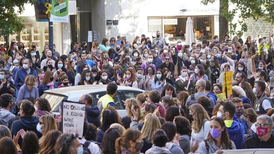 Els mestres anuncien que s’afegiran a la vaga de metges del gener