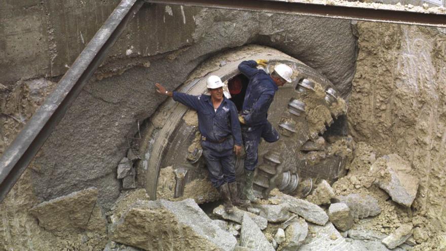 Así fueron las monumentales Obras del Plan Antirriadas que cambiaron la ciudad de Alicante