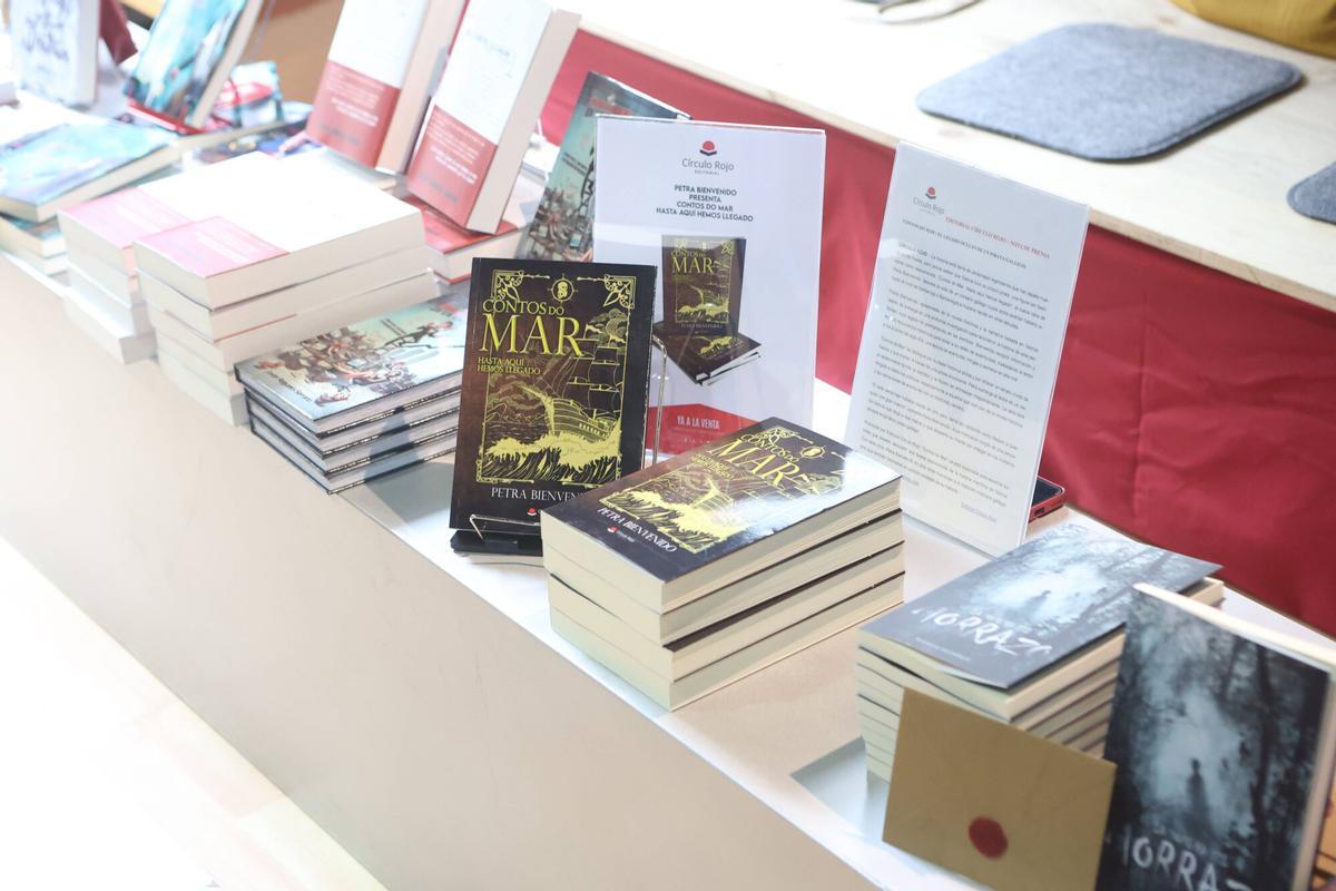 Libros en la librería Galgo Azul