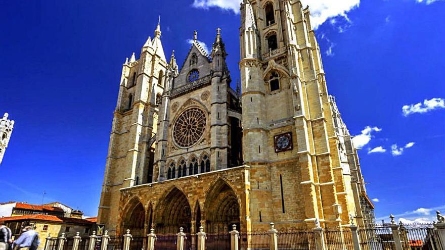 1. Catedral de León: la joya gótica