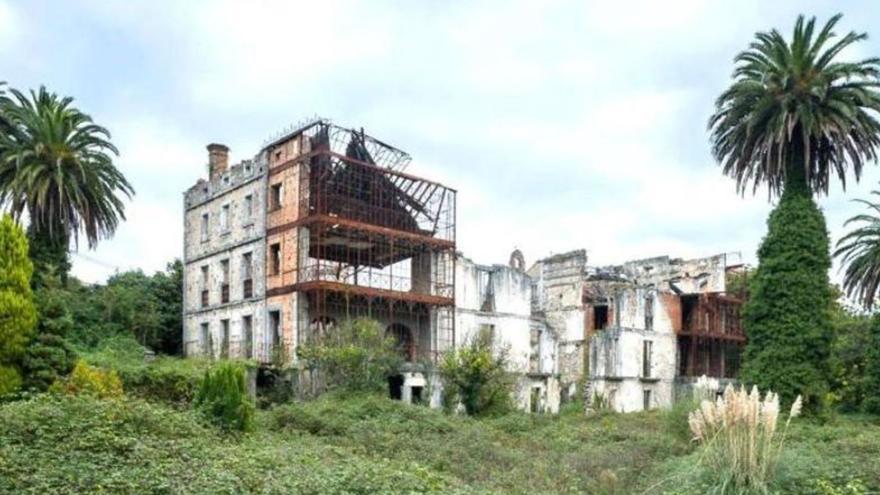 Este es el palacio llanisco que acaba de ser incluido en una lista de edificios patrimoniales en peligro