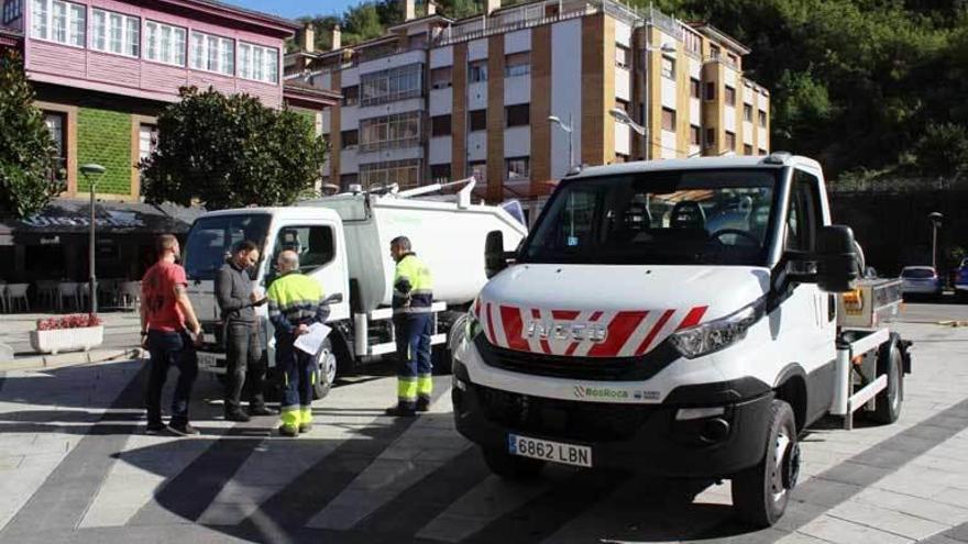 Mieres amplía su flota con un camión para desatascos