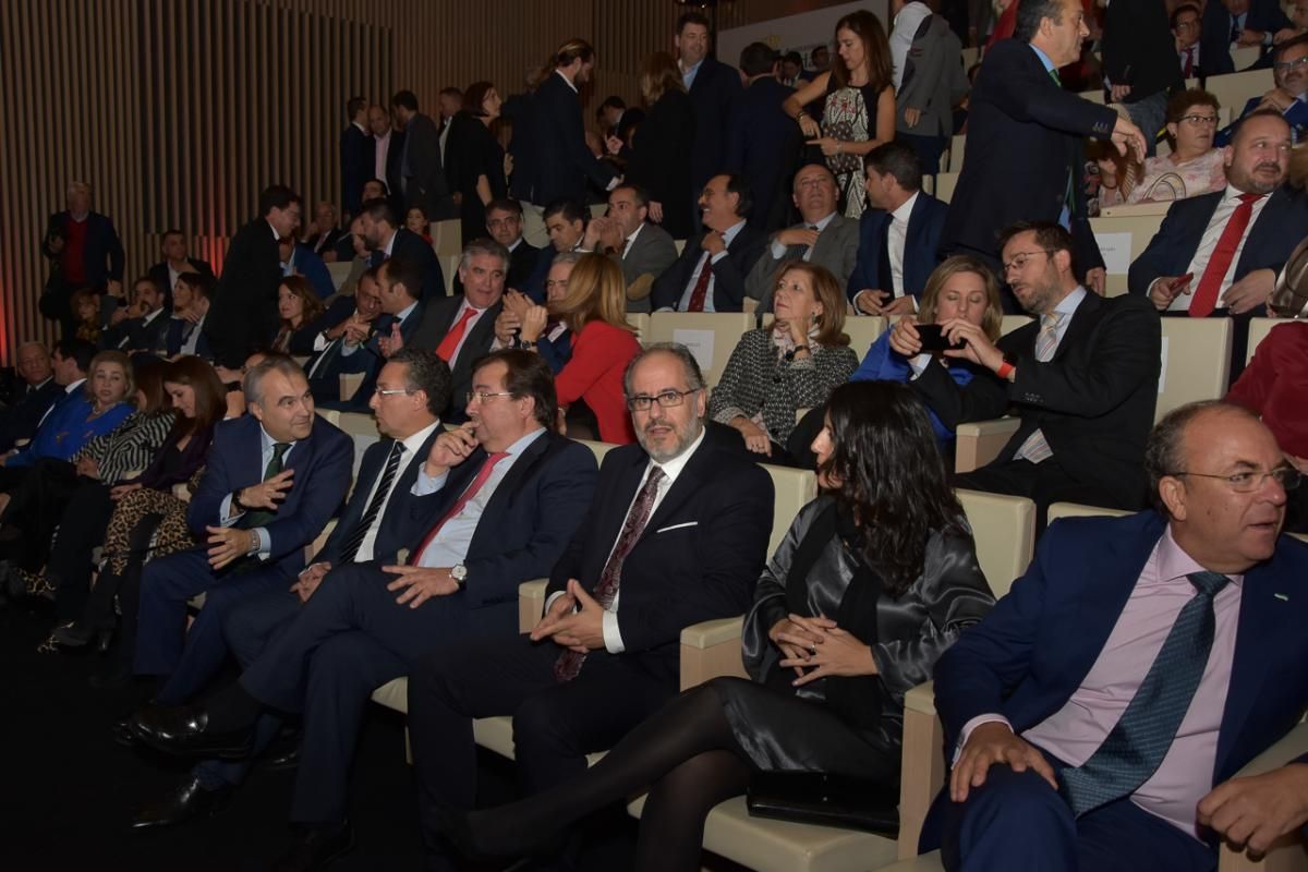 La gala de los premios Empresario de Badajoz 2018 en imágenes