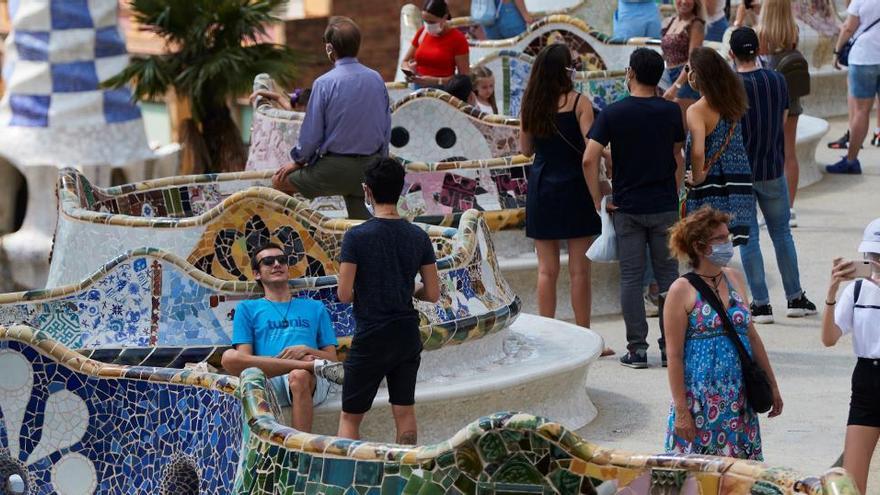 Visitants al parc Güell de Barcelona