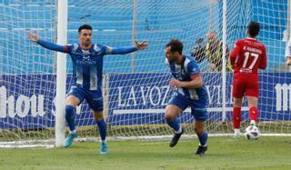 2-0: El Avilés vuela hacia el play-off