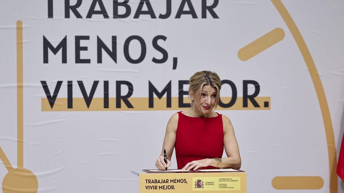 Del ‘bucle’ con la patronal a los mensajes entre Díaz y Puigdemont: cronología de los 600 días que han llevado a la reducción de jornada a encallar en el Congreso