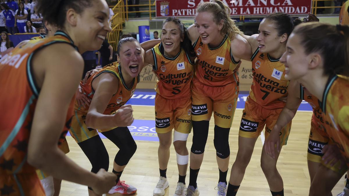 El Valencia, campeón de la Liga Endesa al ganar en Salamanca al Avenida