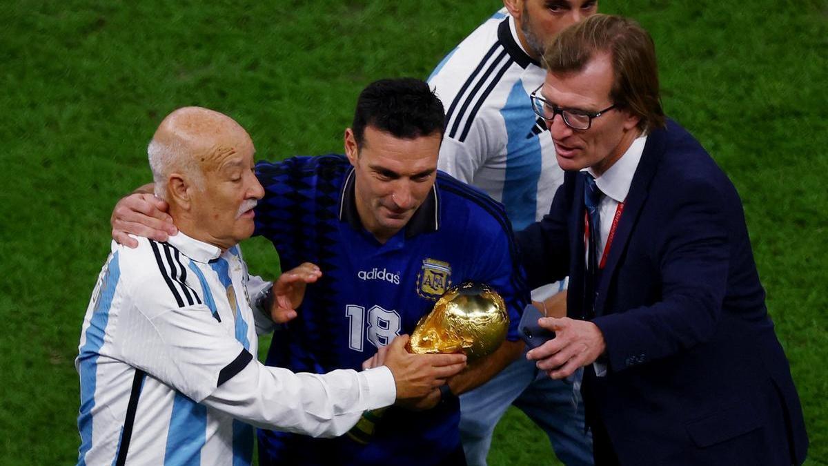 Scaloni, con la camiseta del Mundial 86 de Argentina.