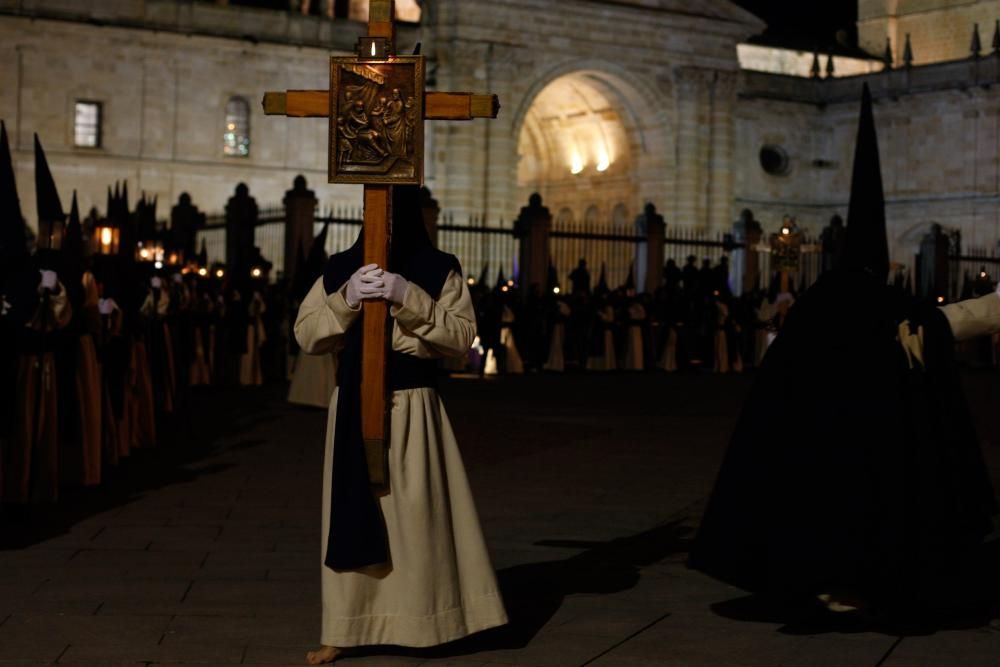 Las mejores imágenes del Vía Crucis