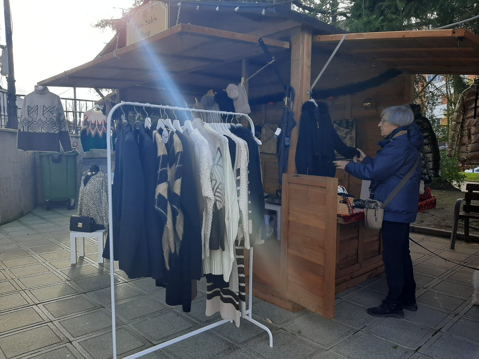 El mercadillo de Navidad de Llanera, dulce y para todos los públicos