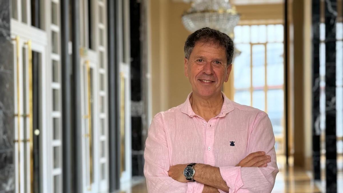 José Manuel Fernández Gutiérrez, "Guti", convierte en una Sinfonía la historia de los emigrantes asturianos: "Muchos lloraron cuando la escucharon por primera vez"