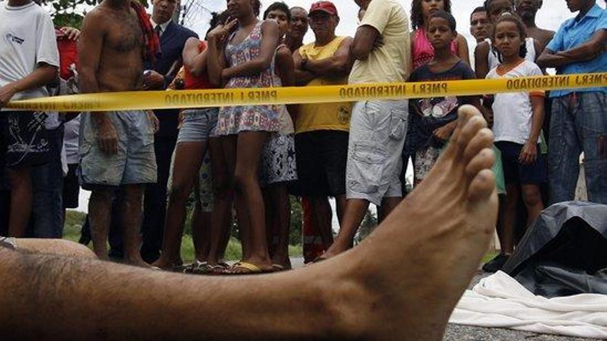 Brasil: Hallados 17 cuerpos en cementerio clandestino usado por una &quot;milicia&quot;