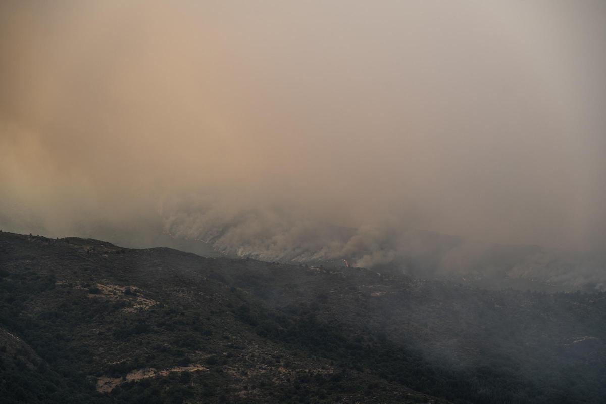 Nueve días de 'infierno': las imágenes del incendio y testimonios de vecinos de La Garganta
