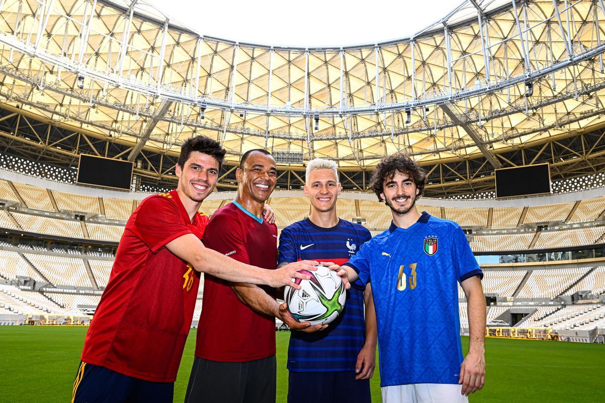 MotoGP estrena el estadio del Mundial de fútbol de Catar 2022 MotoGP estrena el estadio del Mundial de fútbol de Catar 2022