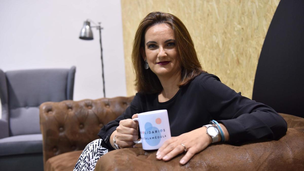 Ana Molina, cofundadora y CEO de Oblumi, en las instalaciones de la empresa. / Jesús Barrera