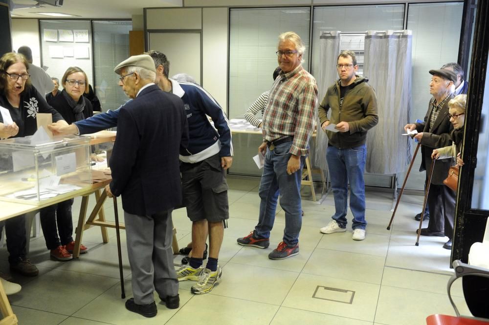 La jornada electoral arranca en A Coruña