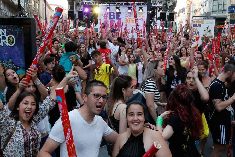 Los peñistas ponen el color en la iniciativa de Va