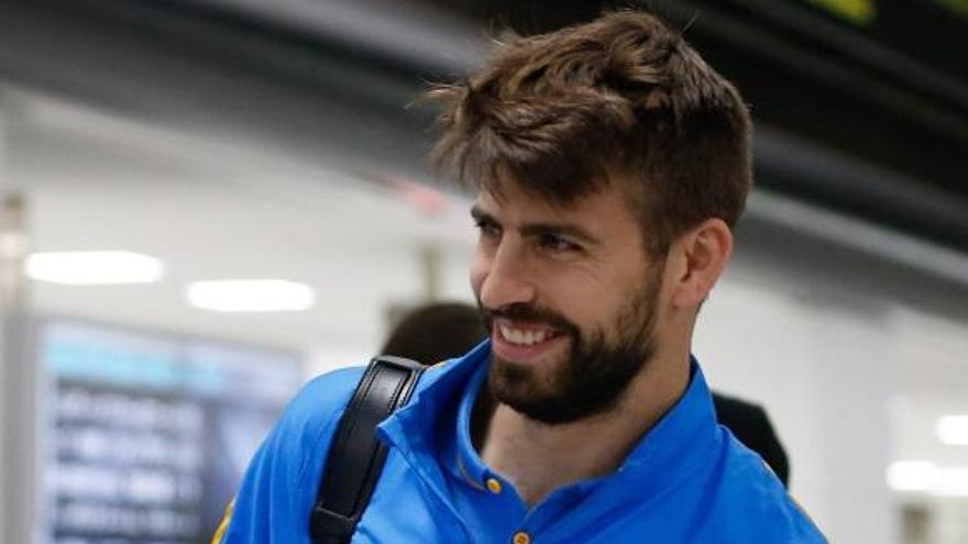 Piqué s&#039;embranca en una guerra de &#039;tuits&#039; amb la Cope