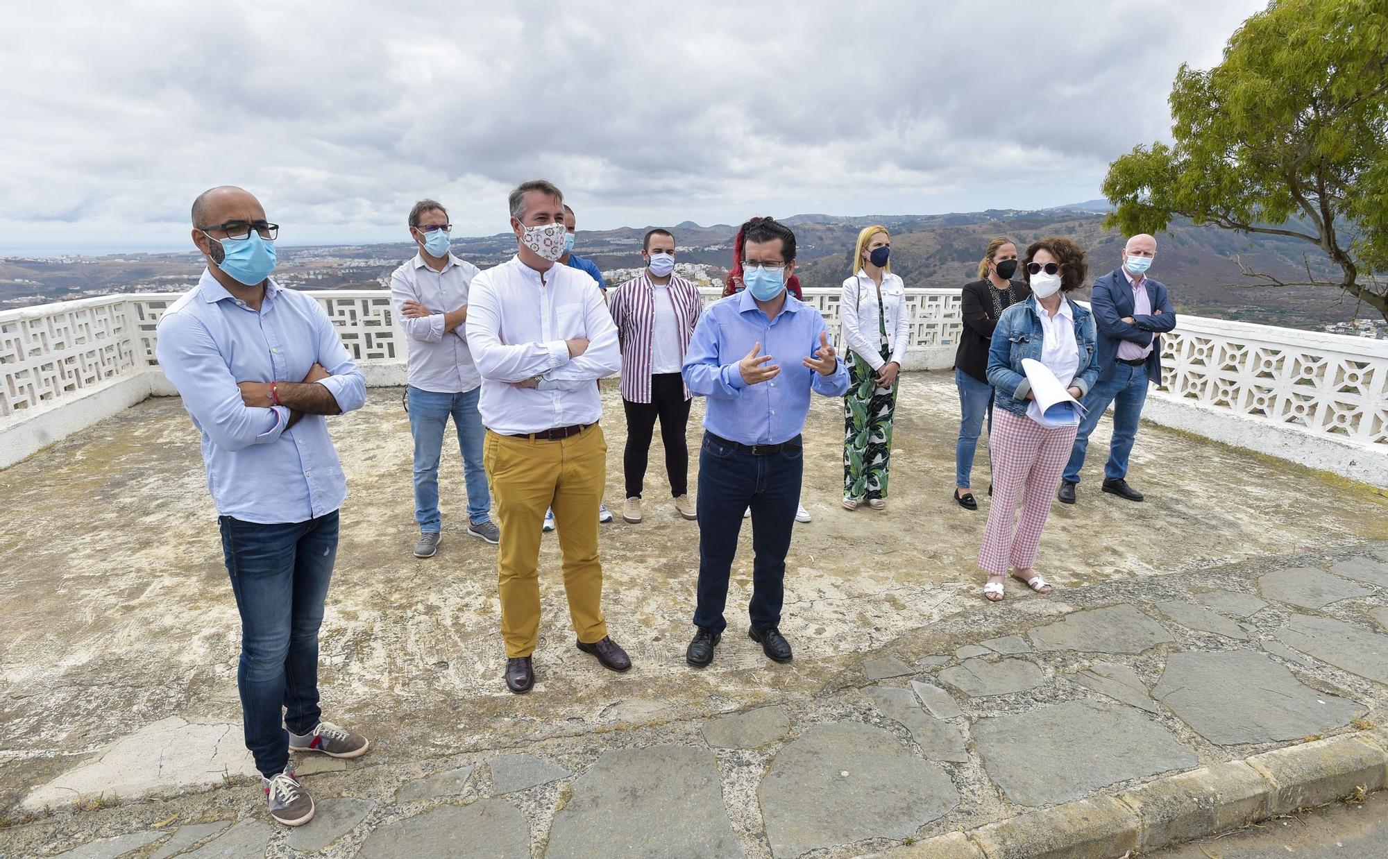 Presentación de las obras para la reapertura del mirador de la Montaña de Arucas