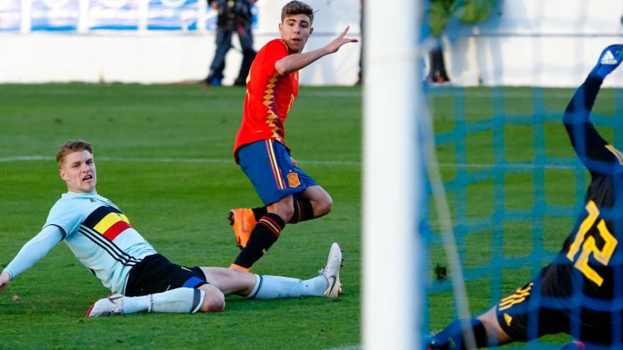 Ferran Torres y Abel Ruiz brillan en la victoria de la Sub 19 ante Bélgica