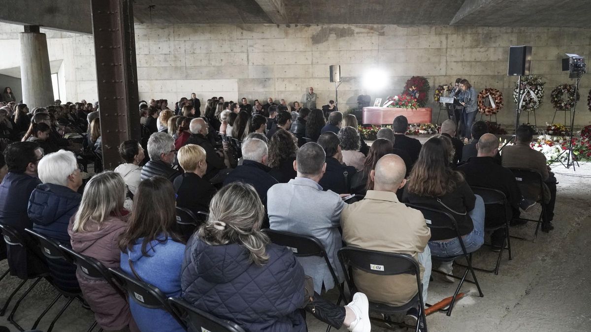 El funeral a Enric Morist al Cementiri nou d'Igualada