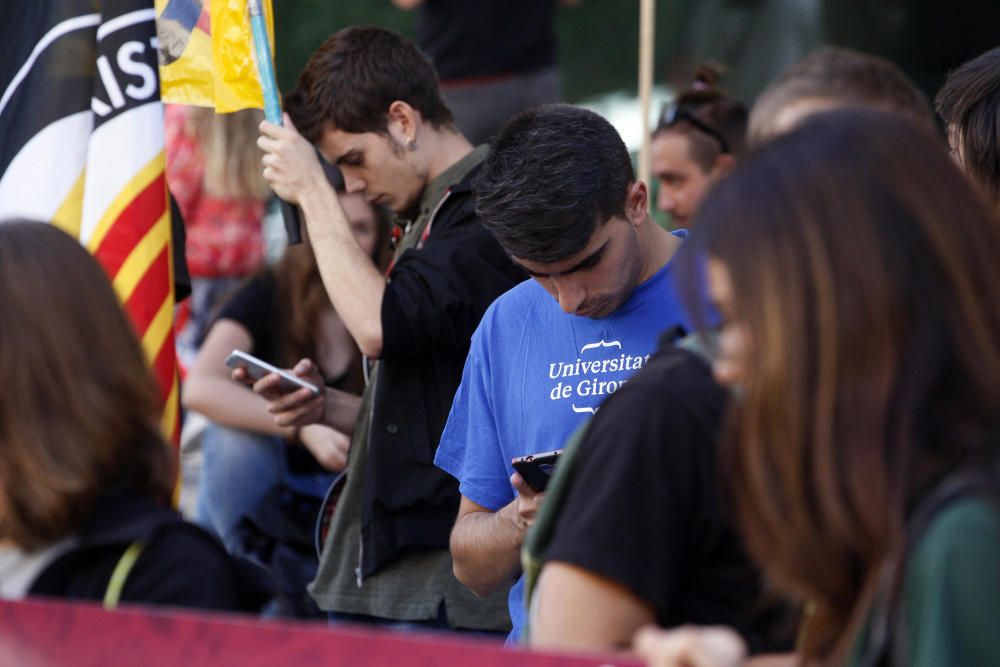 Els estudiants gironins surten al carrer contra l'aplicació de l'article 155