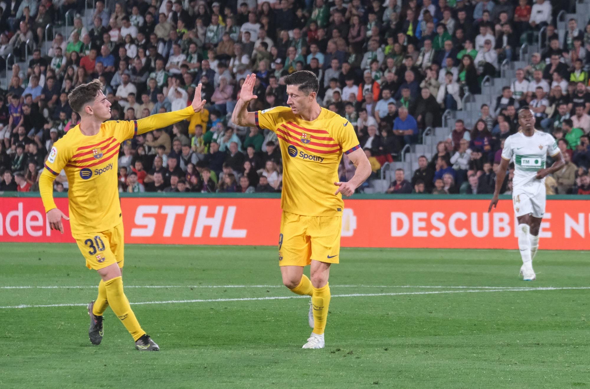 Así se ha vivido el Elche - Barça en el Martínez Valero