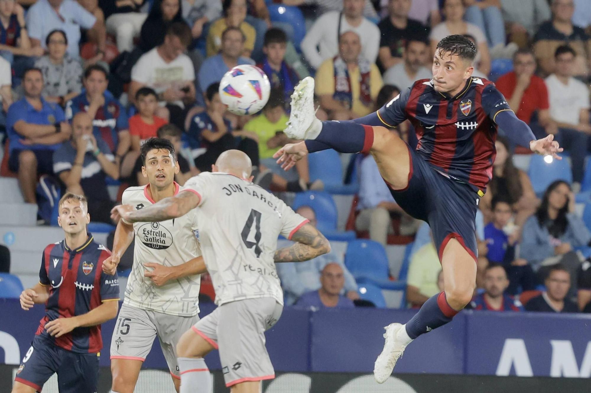 El Levante - Racing de Ferrol (1-0), en imágenes