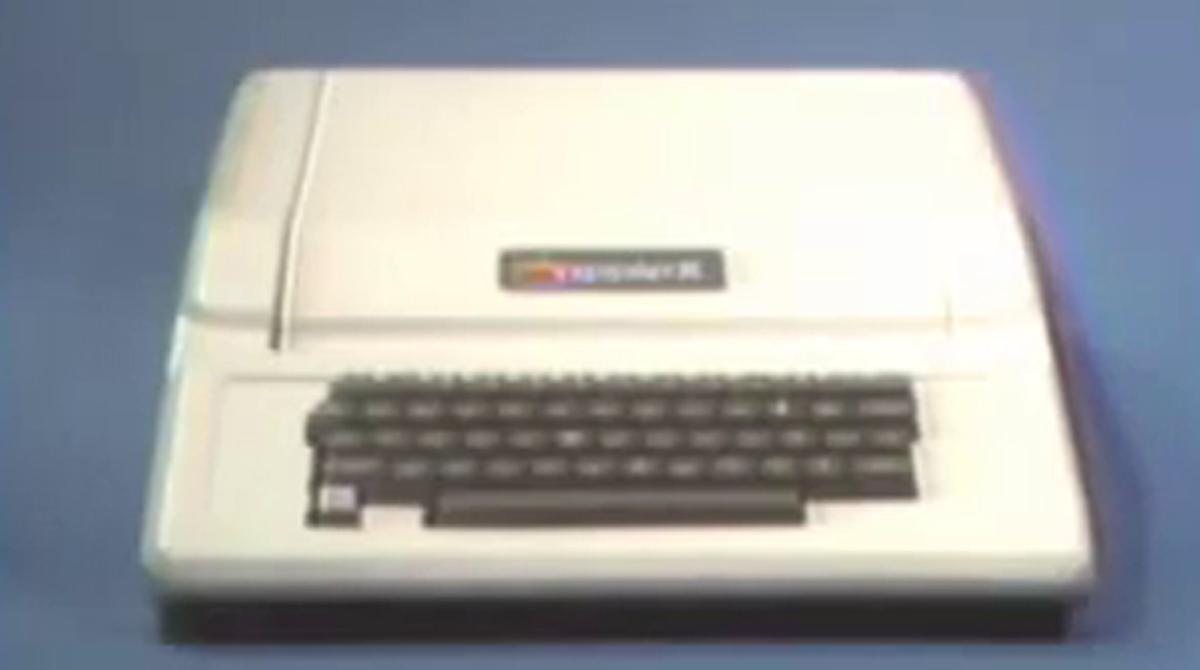 El 1977 la companyia Apple presentava els seus ordinadors per primera vegada a la televisió.