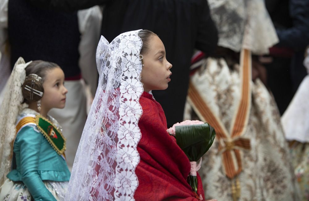 Las imágenes de la ofrenda en Sagunt.