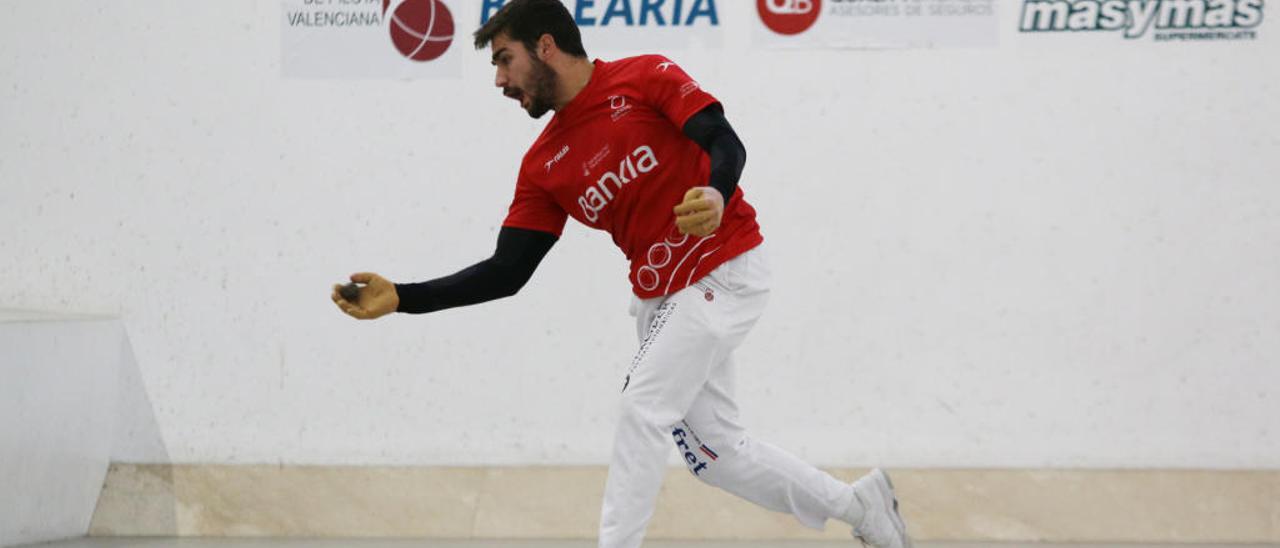 Lliçó magistral de pilota a Pelayo