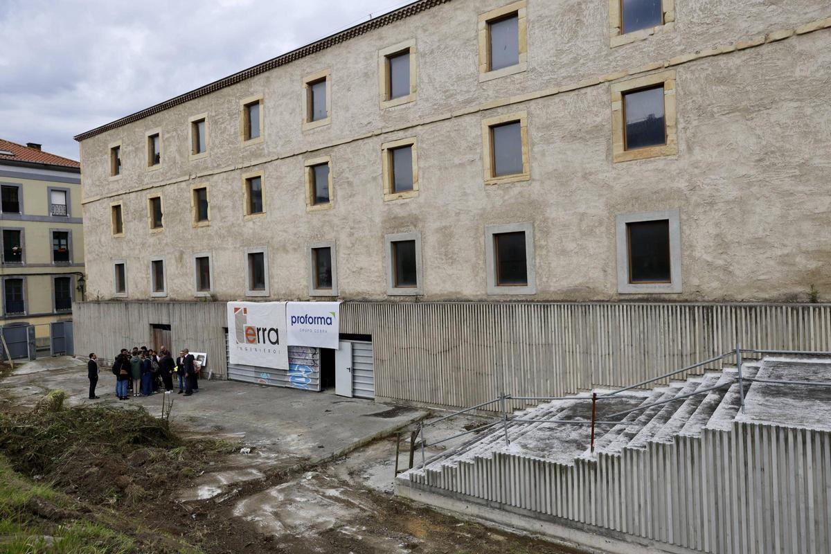 EN IMÁGENES: Comienzan las obras del futuro Centro de Arte Tabacalera de Gijón
