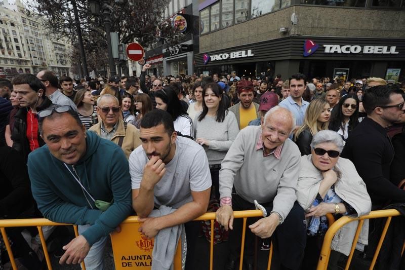 Búscate en la mascletà del 5 de marzo