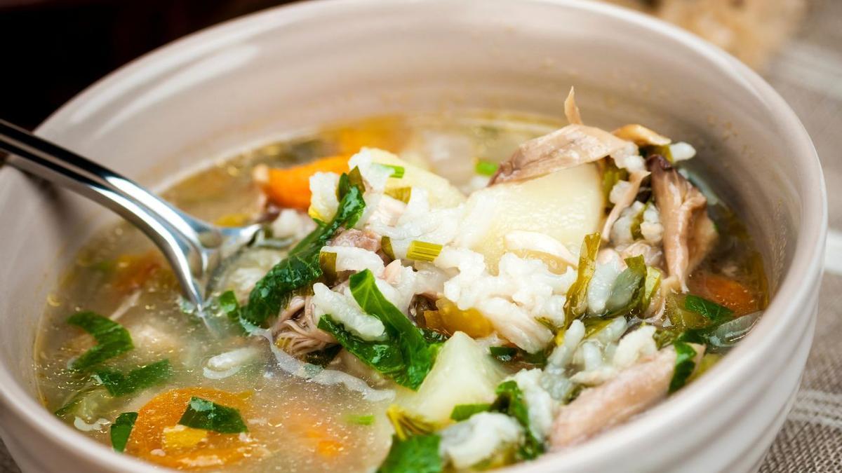 SOPA DE ARROZ CON ESPINACAS | La sopa de arroz con espinacas de Karlos Arguiñano que te ayuda a adelgazar