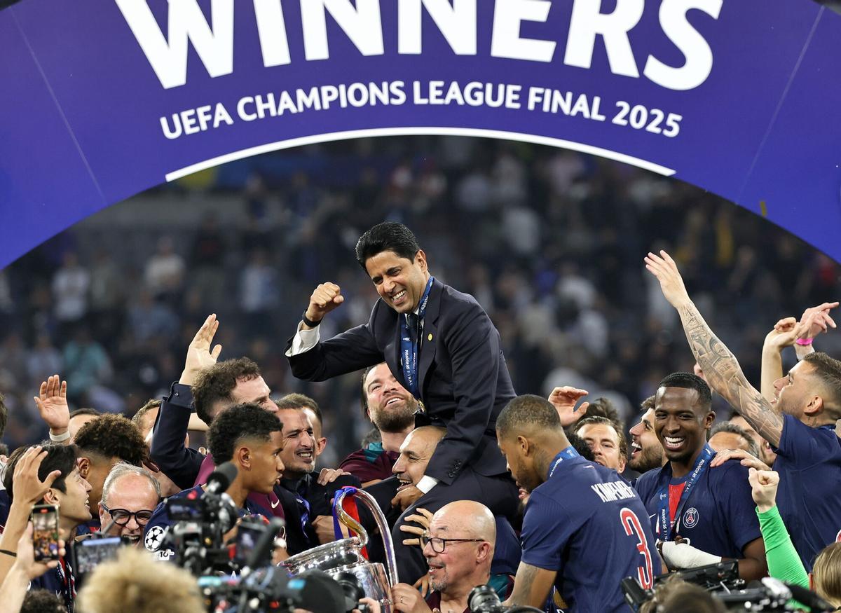 Munich (Germany), 01/06/2025.- PSG president Nasser Al-Khelaifi celebrates after the team won the UEFA Champions League final between Paris Saint-Germain and Internazionale Milano in Munich, Germany 31 May 2025. PSG won 5-0. (Liga de Campeones, Alemania) EFE/EPA/RONALD WITTEK. paris saint germain psg . inter. liga campeones 2024/2025 paris saint germain psg . inter. final. accion. allianz arena